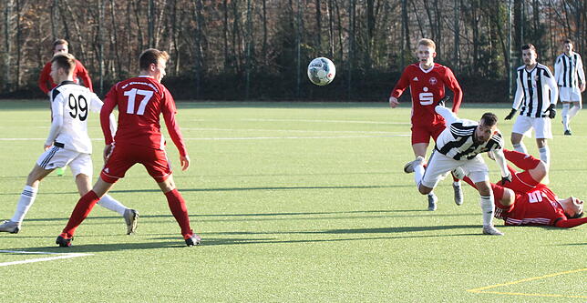 Bild 26: SV 08 Laufenburg verliert Spitzenspiel gegen SF Elzach-Yach mit 3:5 &ndash; und wir haben Bilder!
