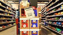 Der Edeka Münchow im Singener Cano verkauft hier seit Anfang September Weihnachtsgebäck. Das scheint bei den Kunden auch gut anzukommen.