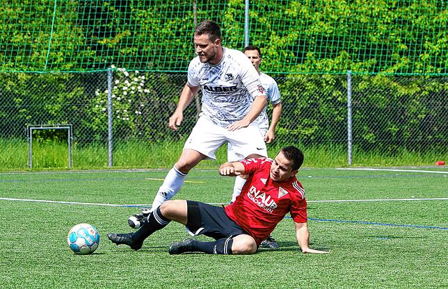 Bild 10: Bildergalerie vom Landesligaduell zwischen FC Überlingen und FV Walbertsweiler-Rengetsweiler