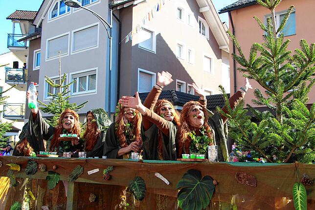 Bild 31: Bonndorf durch Zeit und Raum: Alle Bilder vom Fasnachtsumzug 2025