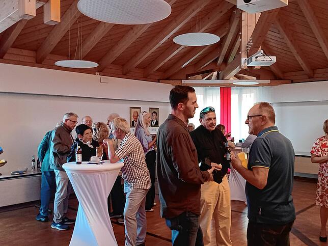 Bild 13: Foto-Ausstellung durch Hans-Jürgen Götz im Brigachtaler Rathaus