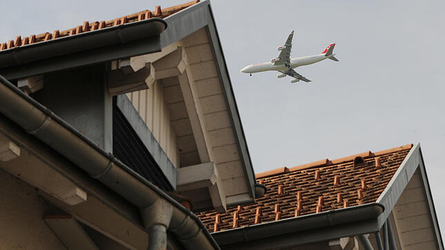 Hohentengen am Hochrhein gehörte bislang zu den besonders vom Flugverkehr belasteten Gemeinden. Jetzt hoffen die südbadischen Landräte ...