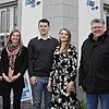Sie freuen sich auf eine gute Zusammenarbeit (von links): Frank Gaffry, Stefanie Benkendorff (beide BSB), Kostiantyn Voitiuk, Yana ...