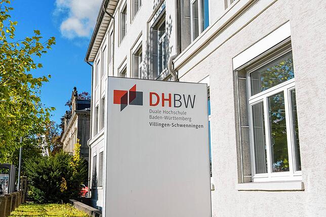 Präsenz ist jetzt die Devise. Zumindest das Verschicken von E-Mails soll bald wieder möglich sein.