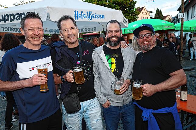Bild 12: Das Dingelsdorfer Herbstfest 2025 geht weiter – hier sind die Fotos vom Samstagabend