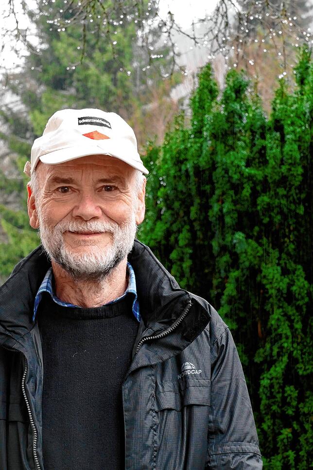 Vorsitzender Franz Kaiser gibt Einblicke in die Vereinsarbeit heute und anno dazumal. Bild: Susanne Filz