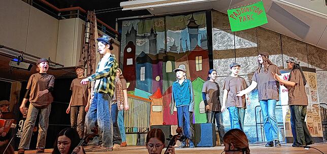 Bild 5: Großartiger Auftritt des Musical „Oliver Twist“ – Teil 1