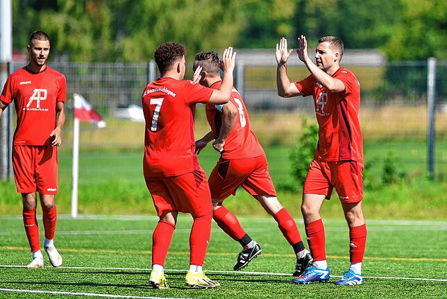Bild 9: Die besten Bilder vom Torspektakel zwischen dem SSC Donaueschingen und dem FC Grüningen