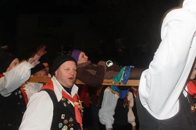 Bild 35: Bilder des große Narrentreffen der Kuhsattler in der Gemeinde Hohenfels &ndash; Teil 1