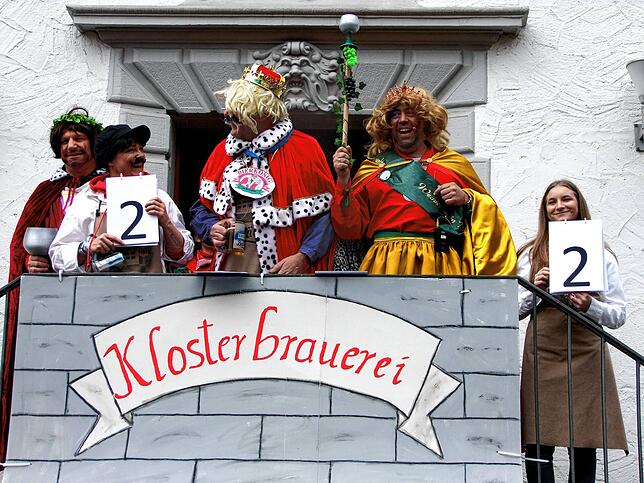 Bild 11: Alle Bilder vom Rathaussturm in Öhningen