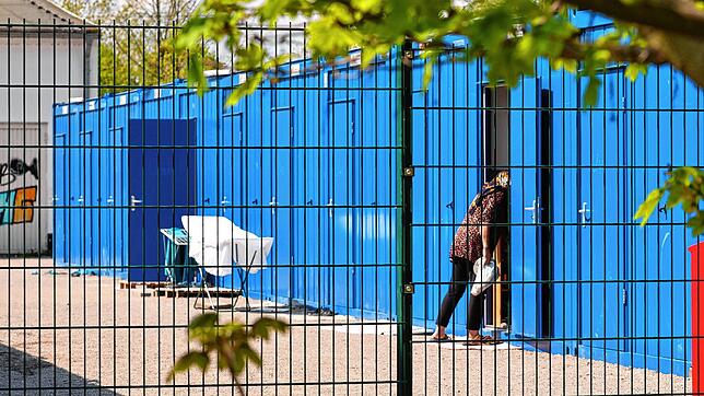 Gemeinschaftsunterkunft für Geflüchtete in einer Container-Anlage in Rostock. Bund und Länder haben bei ihrem Flüchtlingsgipfel keine ...