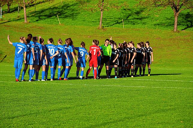 Bild 3: Bilder der Pokal-Partie zwischen dem SV Deggenhausertal und dem Hegauer FV