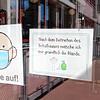 Maske auf und Hände waschen gehört für die Schüler im neuen Schuljahr zur täglichen Routine, sobald sie das Schulhaus betreten. Das ...