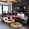 Ein Teil der Neuzugänge des FC Rot-Weiß Salem (von links): Andreas Romeo, Timo Senn, Paul Strauß, Sportvorstand Armin Heidenreich, ...
