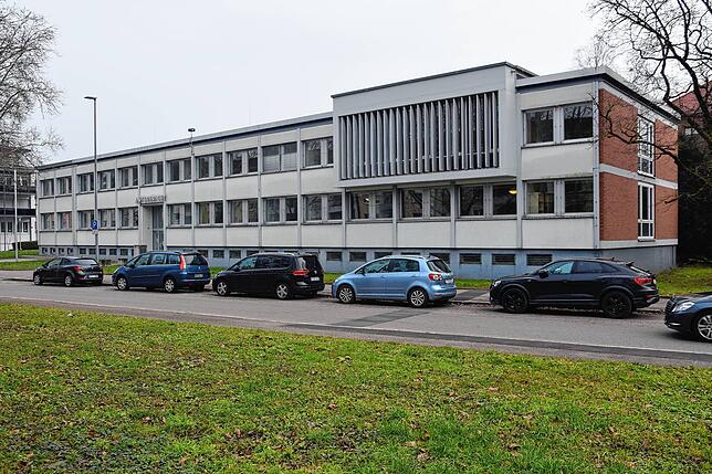 Wegen Telefonbetruges zu Lasten einer Seniorin wurde eine 31-jährige Frau vom Amtsgericht Bad Säckingen verurteilt.