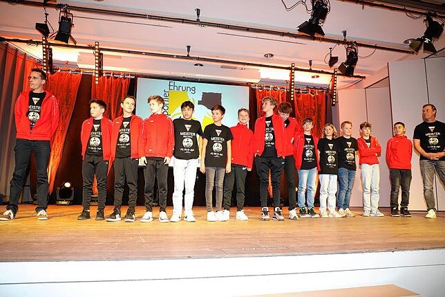 Bild 28: Bilder von den Sportlerehrungen im Kursaal Überlingen