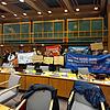 Etwa 30 Protestierende verschiedener Organisationen wenden sich gegen den Antrag der CDU. Die Fraktion wollte die Seenotrettung nur ...