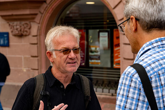 Rudolf Reim bietet eine saubere Stadtführung an und will mit den Teilnehmern Müll sammeln. Vielleicht geht ja auch OB Jürgen Roth mit ...
