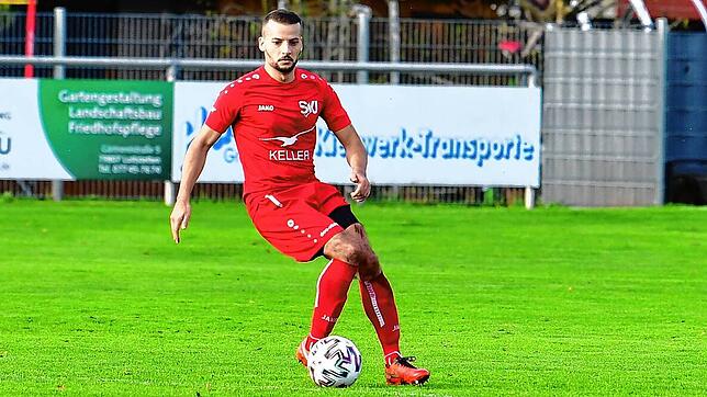 Bitteres Ende: Francesco Arena hat sich nach seiner Knie-Operation dazu entschlossen, mit dem aktiven Fußball aufzuhören.