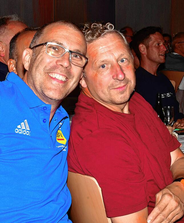 Bild 21: Schiedsrichter im Fußballbezirk Hochrhein feiern ihren 100. Geburtstag