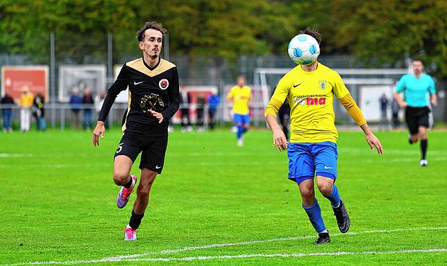 Bild 7: Unsere große Bildergalerie vom Pokal-Derby zwischen dem TSV Singen und dem FC Singen 04