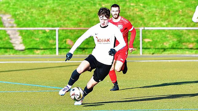 Nicht zu bremsen: Marco Hanser traf beim 3:0 der SG FC Wehr/Brennet gegen den FC Schönau doppelt. Nach dem siebten Sieg in Serie hat er ...