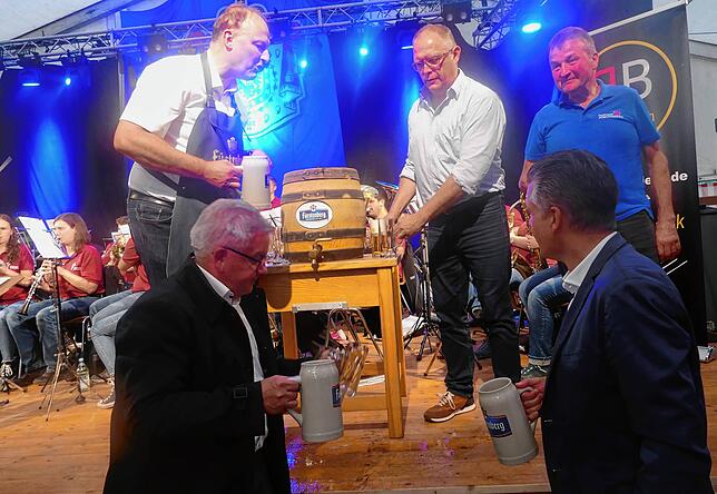 Bild 20: Bergfest in Fürstenberg: So schön ist der erste Tag