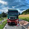 Bei einem Unfall Ende Juli stießen auf der B34 bei Stahringen ein Lastwagen und ein Auto zusammen, eine junge Frau starb. Kurz danach ...