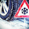 Der Winter kommt – und mit ihm Schnee und Eis. Nur mit Winterreifen sind Autofahrer für diese Wetterverhältnisse gewappnet.