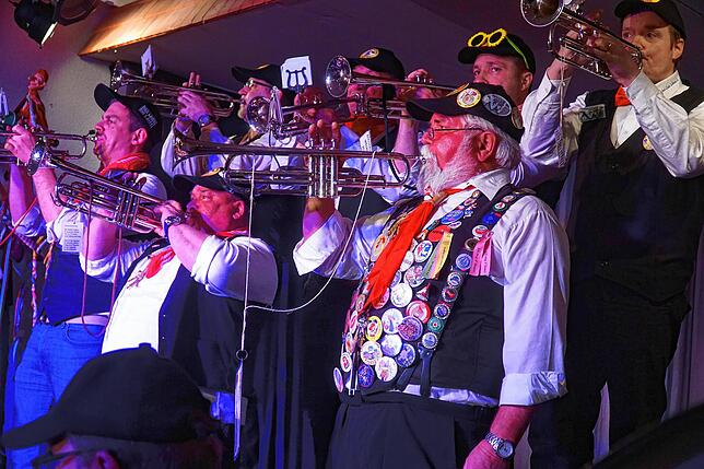 Bild 19: Bildergalerie: So bunt war der Gockelball in Zollhaus