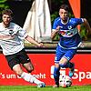 Man of the Match: Sebastian Schmidt (rechts) zog beim 4:1-Sieg des FC Erzingen die Fäden, steuerte zur Krönung selbst einen Treffer zum ...