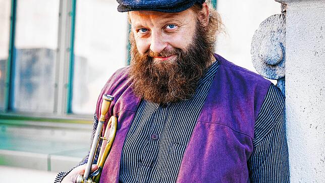 Startrompeter Thomas Gansch spielt mit der Stadtmusik Stockach das diesjährige Oktoberkonzert in der Jahnhalle.