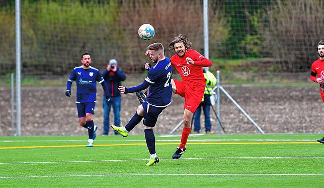 Bild 6: FC Tiengen 08 und der VfB Waldshut trennen sich 1:1 im Derby &ndash; und wir haben Bilder!