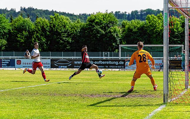 Bild 35: FSV Rheinfelden kassiert 0:5-Niederlage gegen den FSV RW Stegen &ndash; wir haben Bilder!