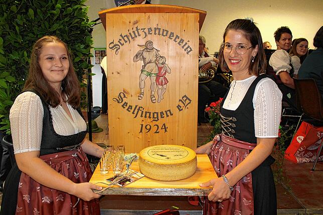 Bild 13: 100 Jahre Schützenverein Seelfingen: Alle Bilder zur Jubiläumsparty
