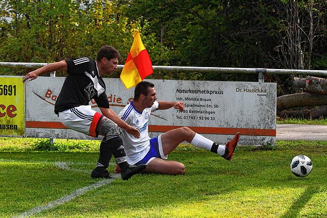 Bild 26: FC Dettighofen bleibt nach 0:2-Niederlage bei der SG Bettmaringen siegloses Schlusslicht der Liga &ndash; und wir haben Bilder!