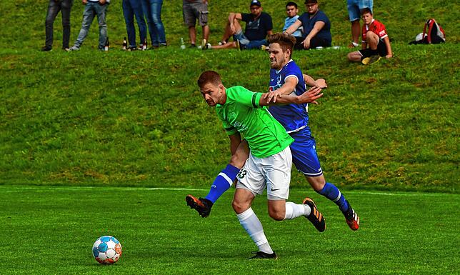 Bild 16: FC Erzingen besiegt Verfolger SG Mettingen/Krenkingen knapp mit 2:1 &ndash; und wir haben die Bilder!