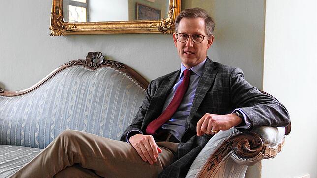 Seit 2022 ist Bernhard Markgraf von Baden Chef des Hauses von Baden. Der Prinz wohnt und arbeitet im Schloss Salem. Dort ist auch einer ...