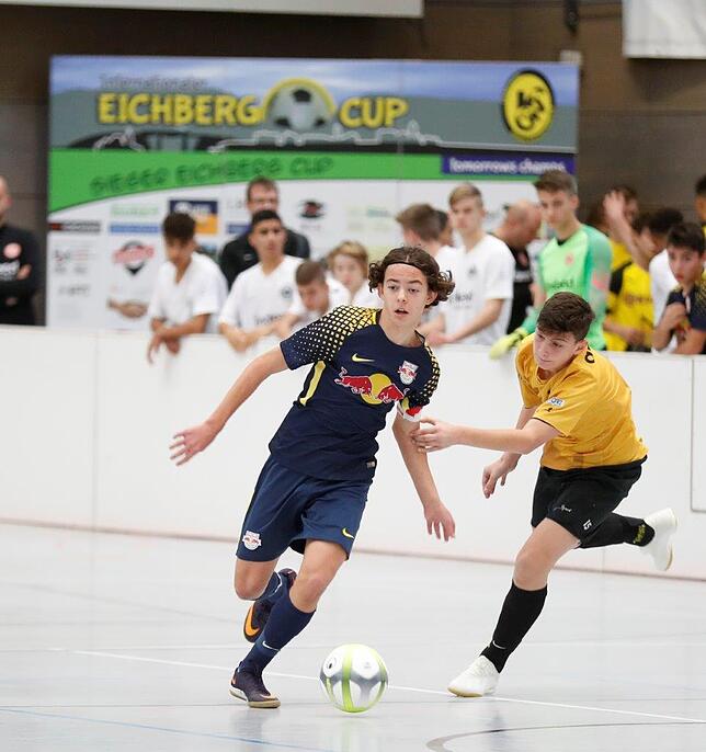 Bild 26: Viel los war beim Internationalen U15 Junioren Fußballturnier! Wir haben die schönsten Bilder