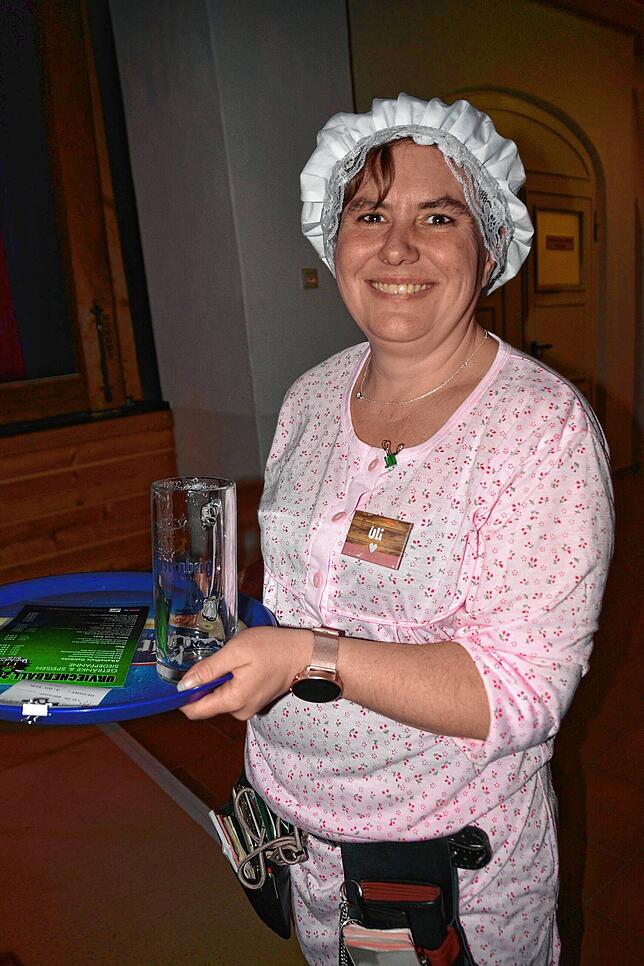 Bild 14: Bilder vom Urviecher-Ball in Bad Dürrheim