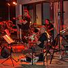 Die Formation &bdquo;SchwarzBlech&ldquo; sowie die Präsentation der Schattenfuge von Anna Kölle, kombiniert mit Improvisationen von ...