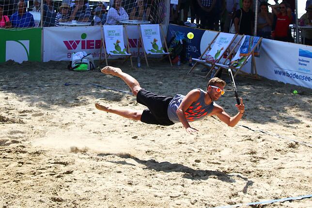 Die Beach Days finden vom 4. bis 9. August auf dem Landungsplatz statt. Unter anderem wird Tennis gespielt.