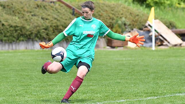 Nicht belohnt: Torhüterin Lilly-Emma Ebner hielt, was zu halten war. Das 2:3 des FC Hochrhein gegen den SV Gottenheim vermochte sie ...