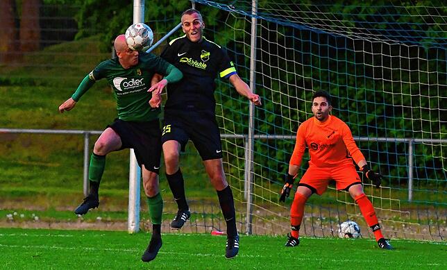 Bild 22: SV Herten besiegt den TuS Efringen-Kirchen mit 3:1 &ndash; und wir haben Bilder!
