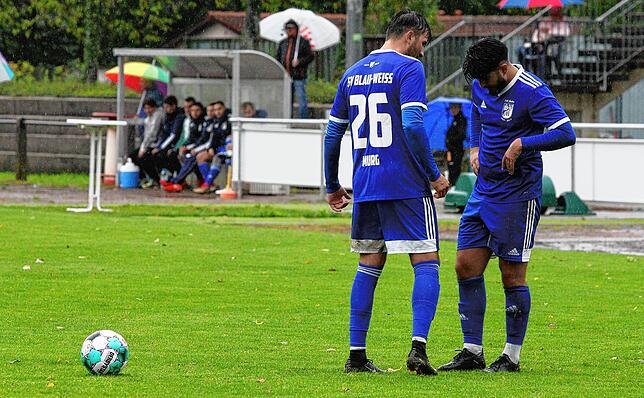 Bild 16: Favorit SV BW Murg siegt im Dauerregen gegen den SV Nöggenschwiel mit 3:1 &ndash; und wir haben die Bilder!