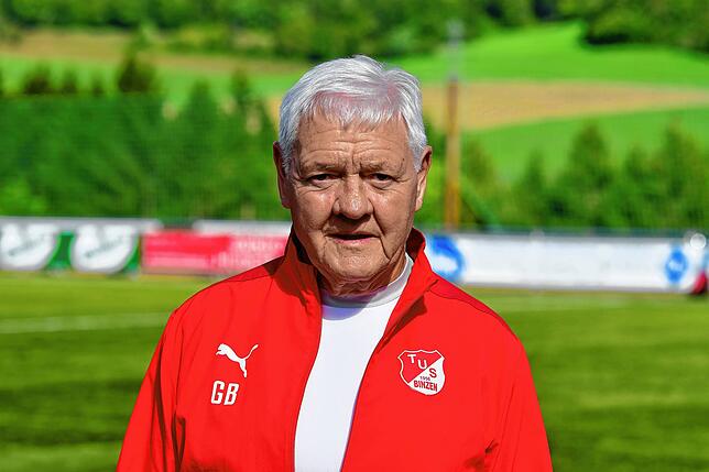 Treue Seele: Gerhard „Teddy“ Böhringer bleibt dem TuS Binzen – und seit der Winterpause gemeinsam mit Klaus Berger – als Betreuer erhalten.