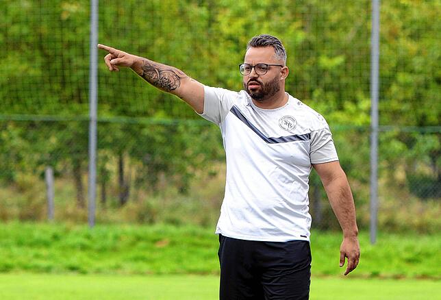 Bild 10: Die besten Bilder vom knackigen 8:0 des SC Markdorf bei den Spfr Owingen-Billafingen