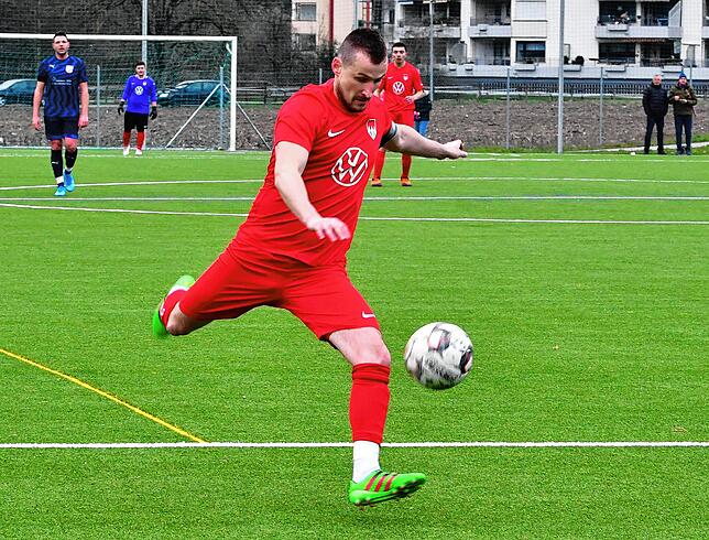 Bild 6: VfB Waldshut düpiert Schlusslicht FC Tiengen 08 im Derby mit 7:0 &ndash; und wir haben Bilder!