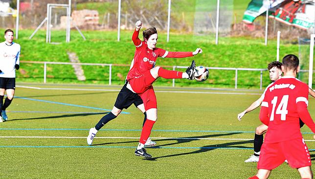 Bild 8: SG FC Wehr/Brennet besiegt den FC Schönau mit 3:0 – und wir haben Bilder!