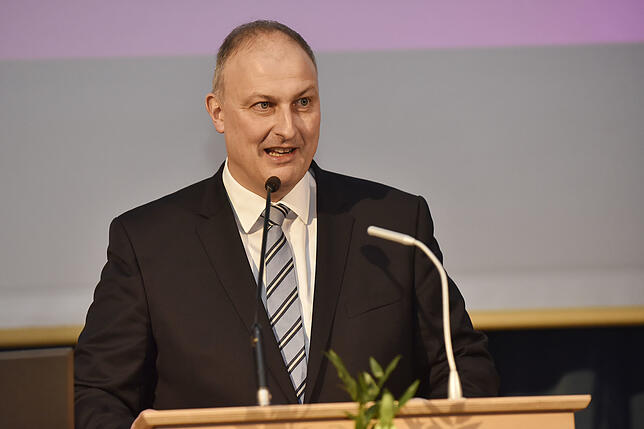 Bürgermeister Michael Kollmeier thematisiert das junge Hüfingen.